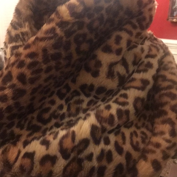 Gorgeous Faux Fur Circlette Scarf - Picture 4 of 4